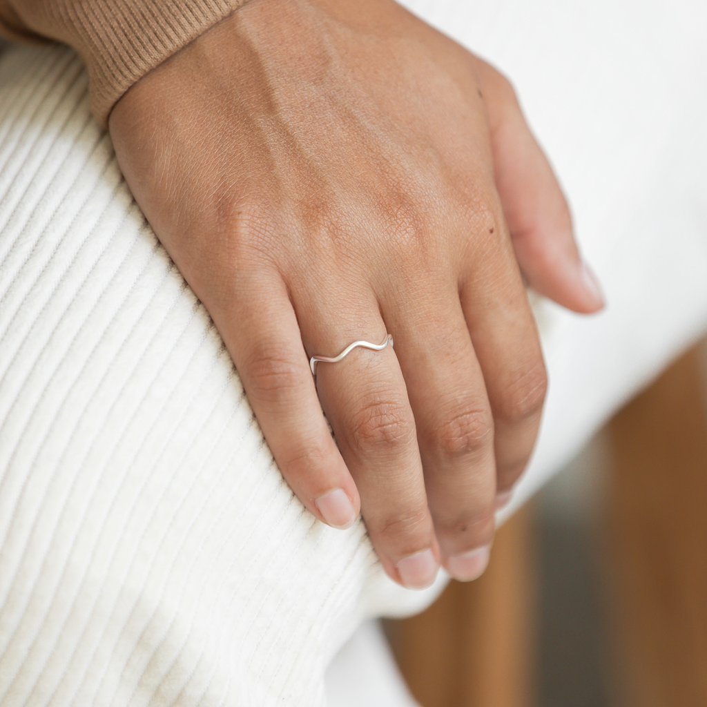Adjustable Deep Wave Ring