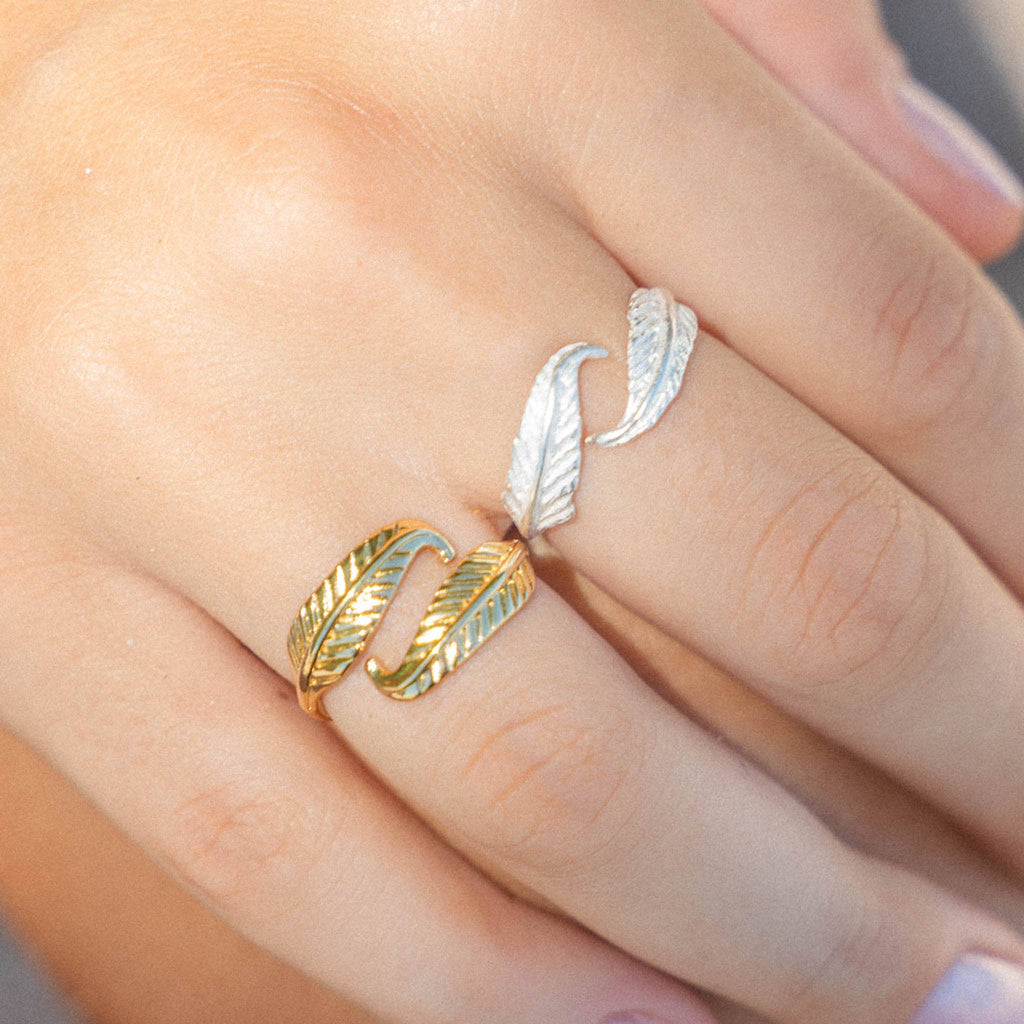 Bocca Feather Ring